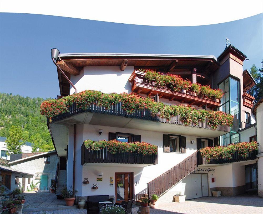 Varios Albergo Aprica Garni