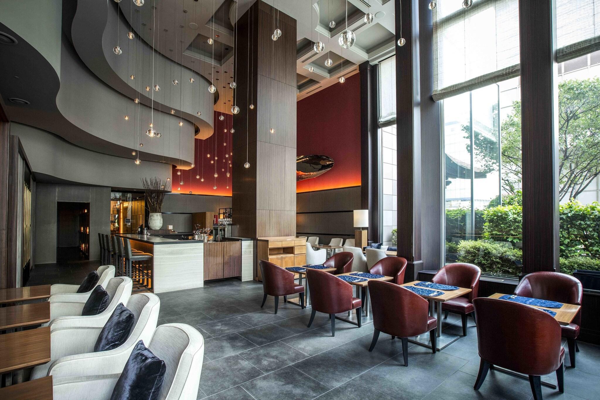 Bar/Salón Hotel Okura Fukuoka