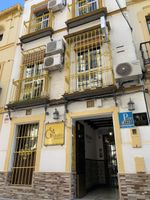 Alojamiento - Pensión La Giraldilla