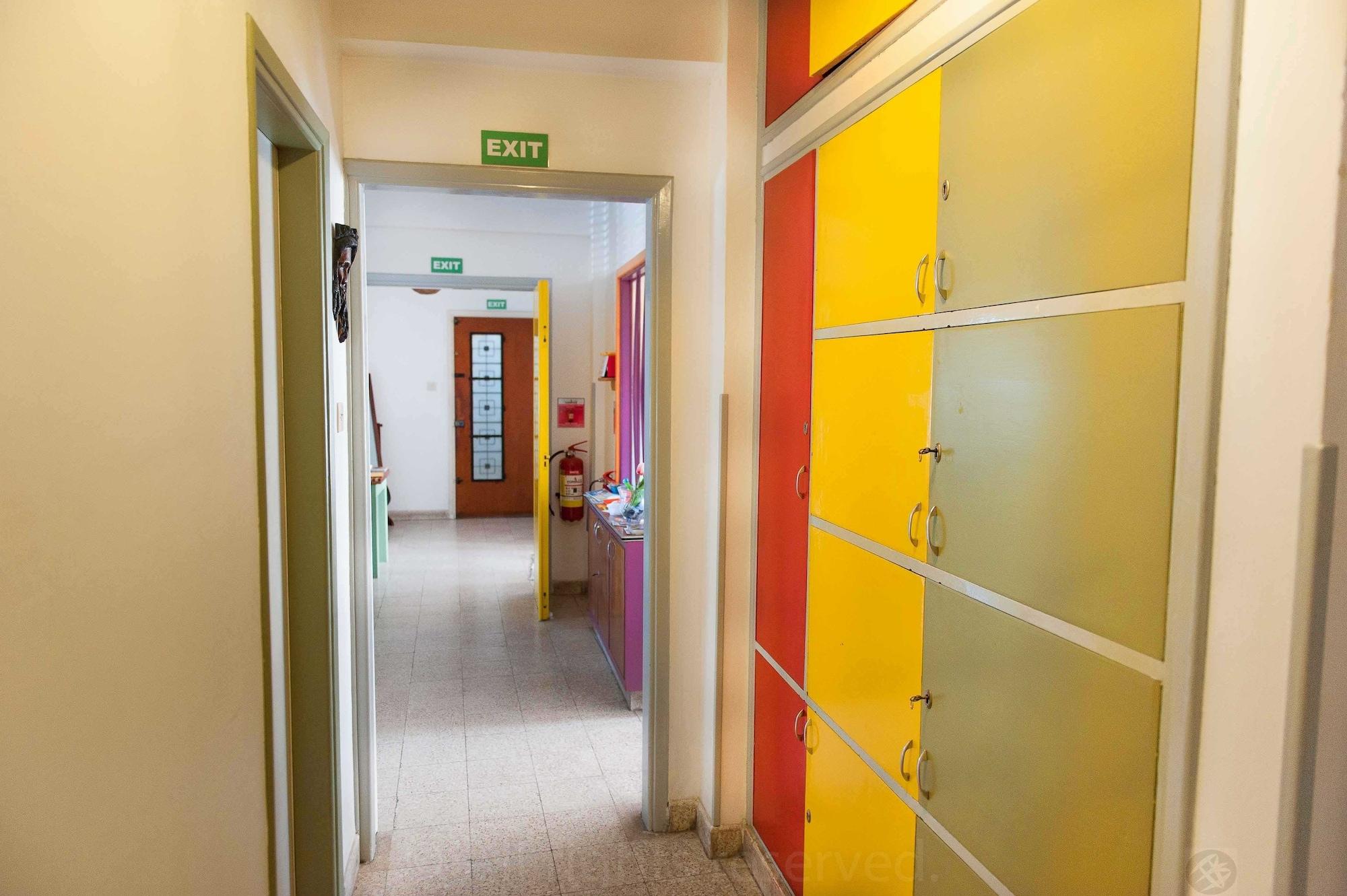 Varios Lima Sol House - Hostel