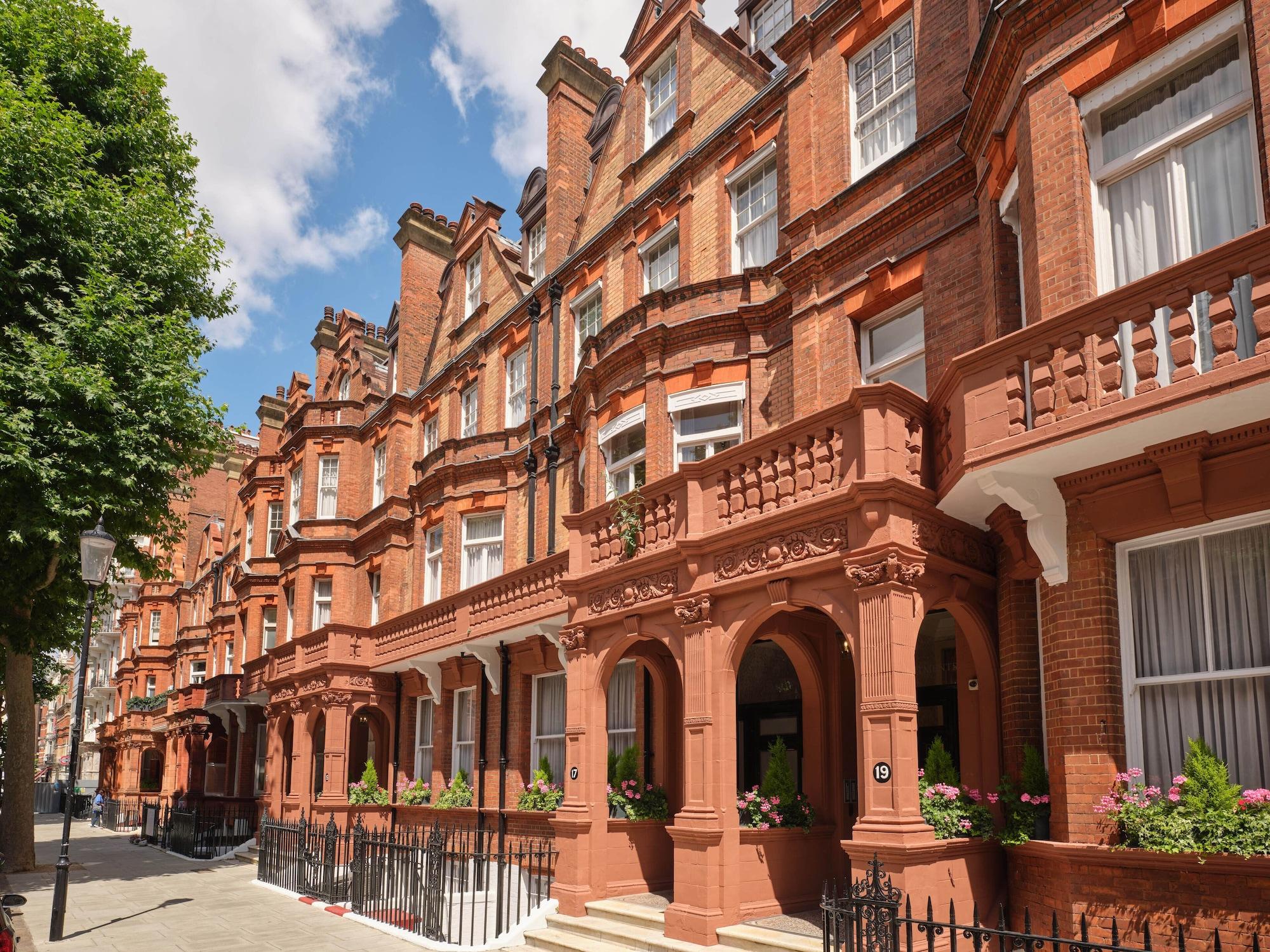 Vista Exterior The Apartments by The Sloane Club