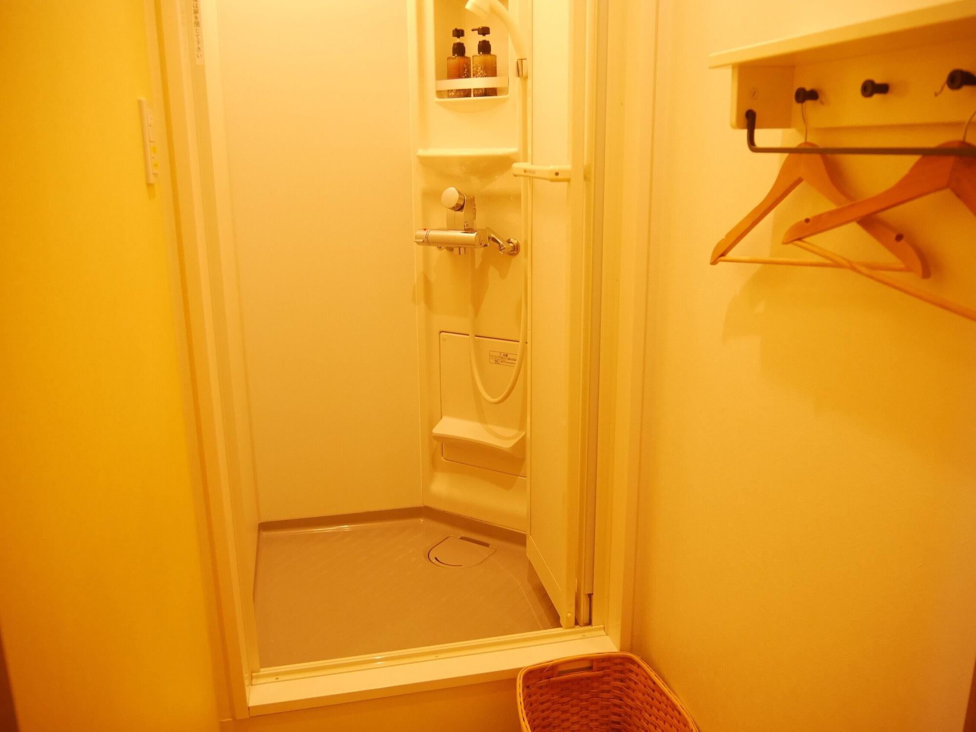 Equipamiento de Habitación J-Hoppers Osaka Universal - Hostel