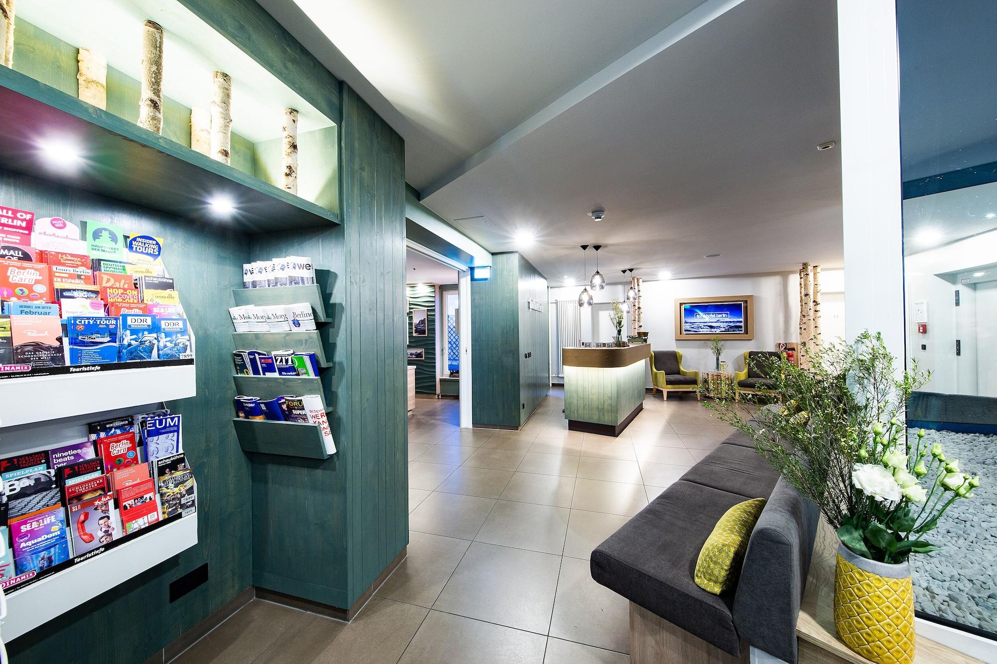 Vista Lobby Fjord Hotel Berlin