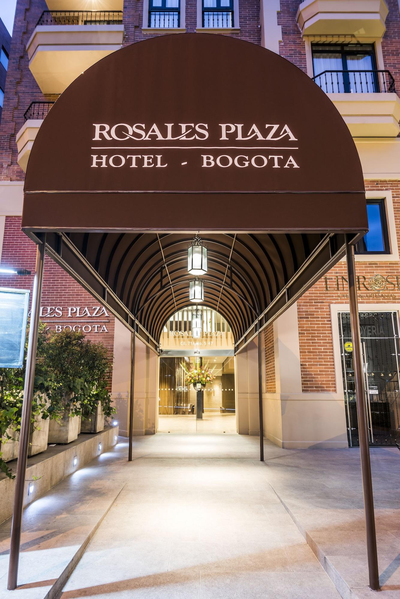 Vista Exterior Hotel Rosales Plaza