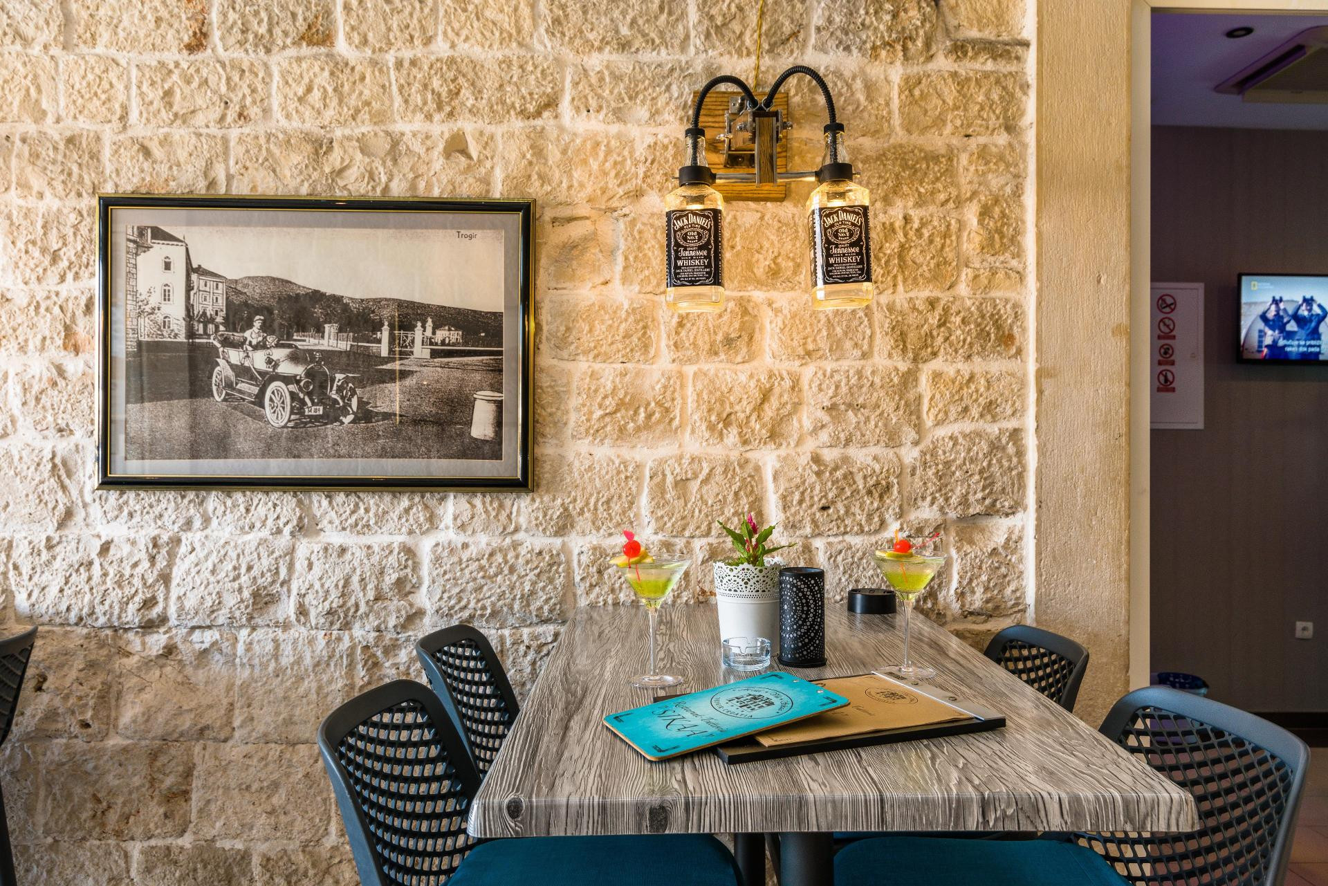 Bar/Salón Hotel Sikaa