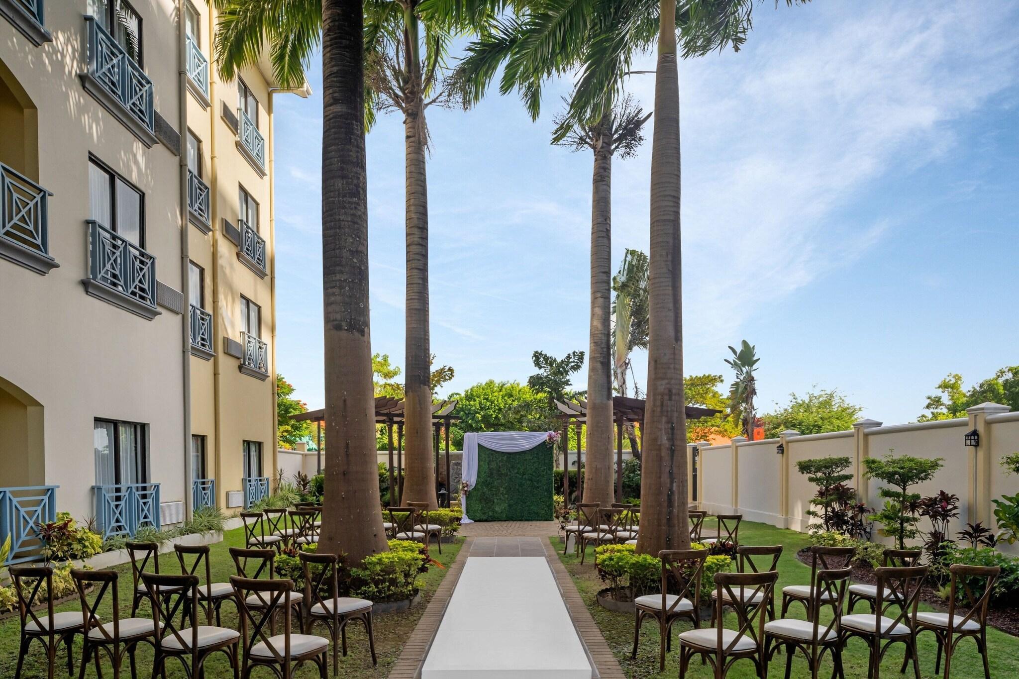 Vista Exterior Courtyard by Marriott Port Of Spain