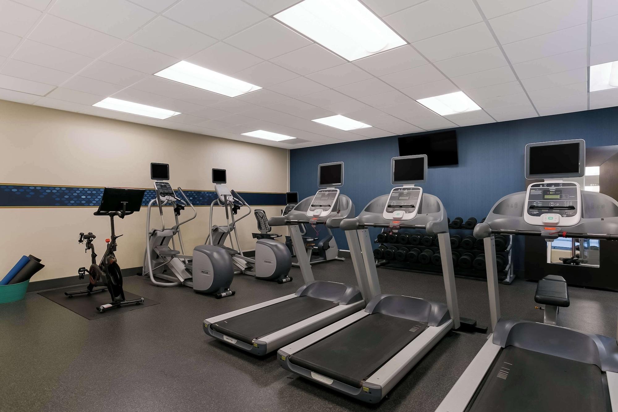 Gimnasio Hampton Inn & Suites Wilmington Christiana