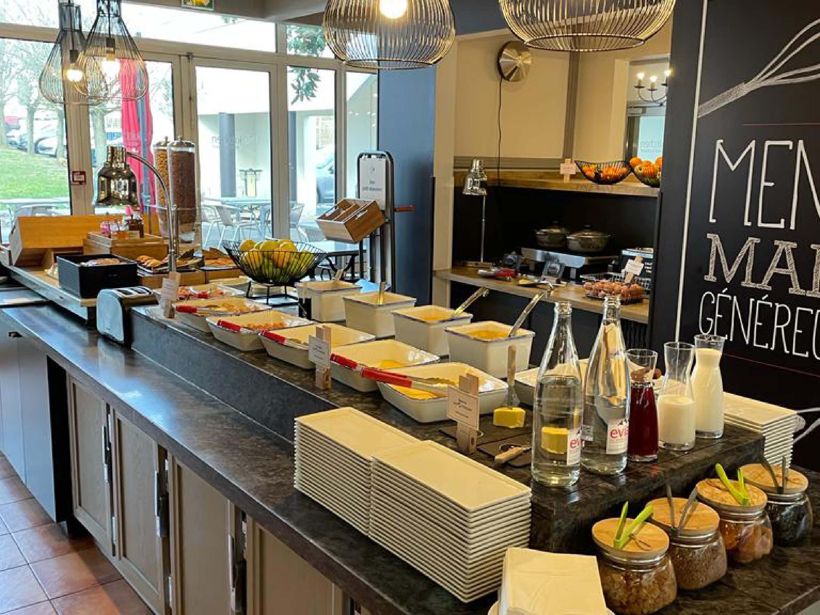 Restaurant  B&B Hôtel Orly Rungis Aéroport 3 étoiles
