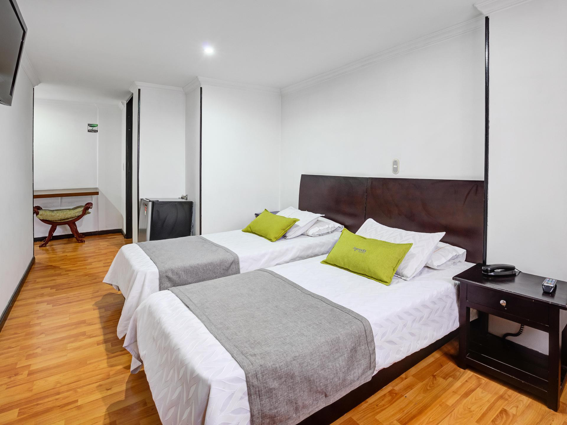 Hotel Hotel Ferrovial Corferías