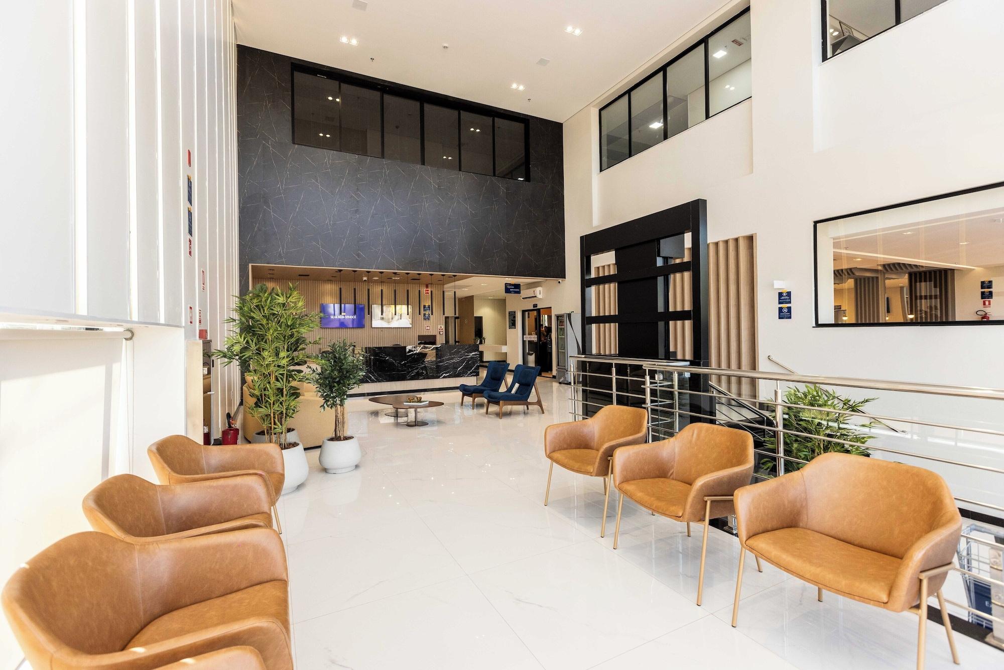 Vista Lobby Rota 44 Hotel