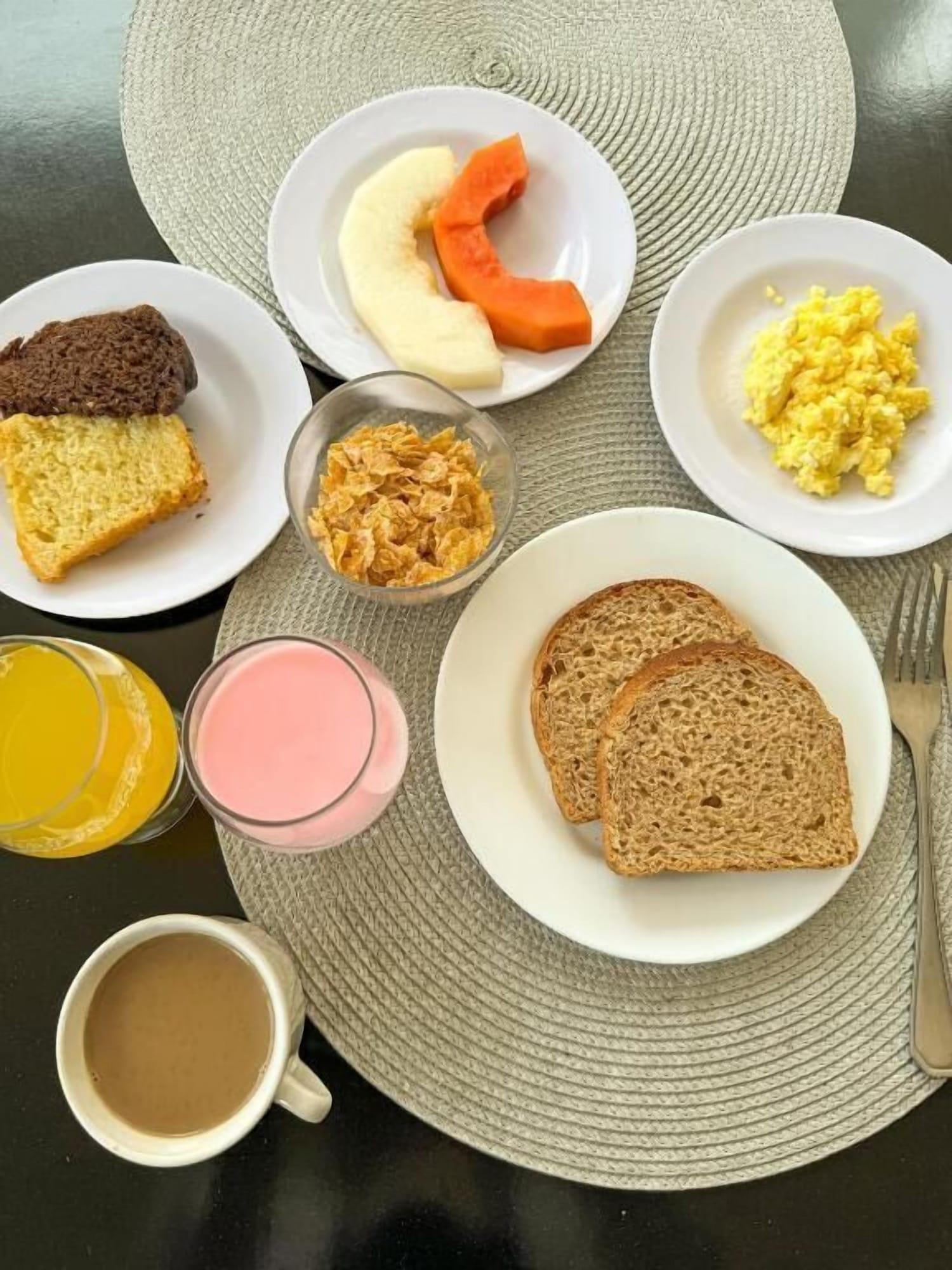 Restaurant hotel pigalle