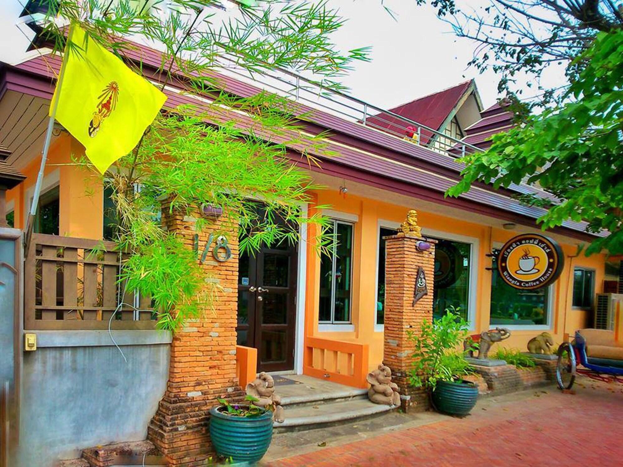 Restaurant Aiyara House