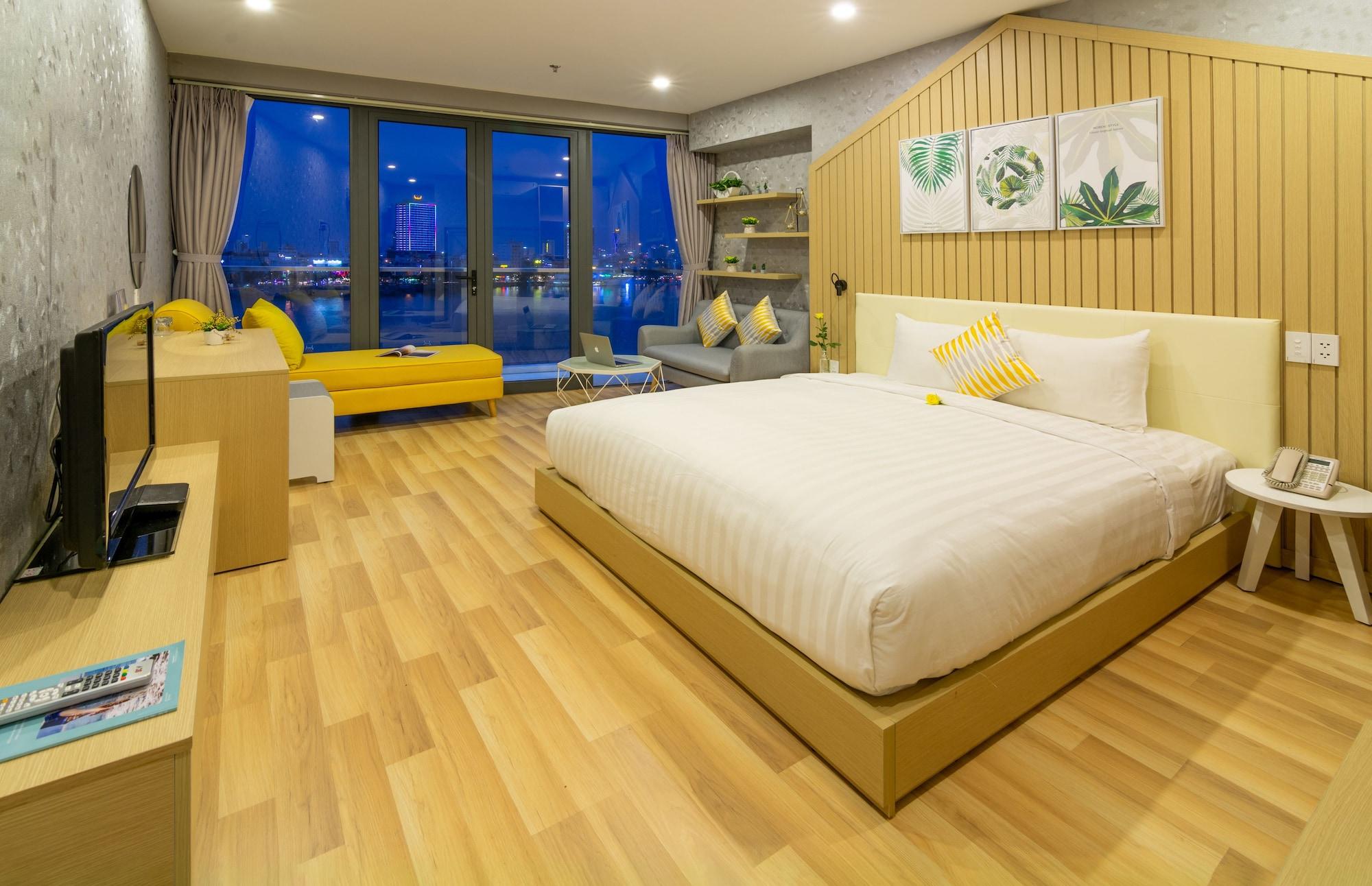 Varios Happy Day Riverside Hotel & Spa Danang
