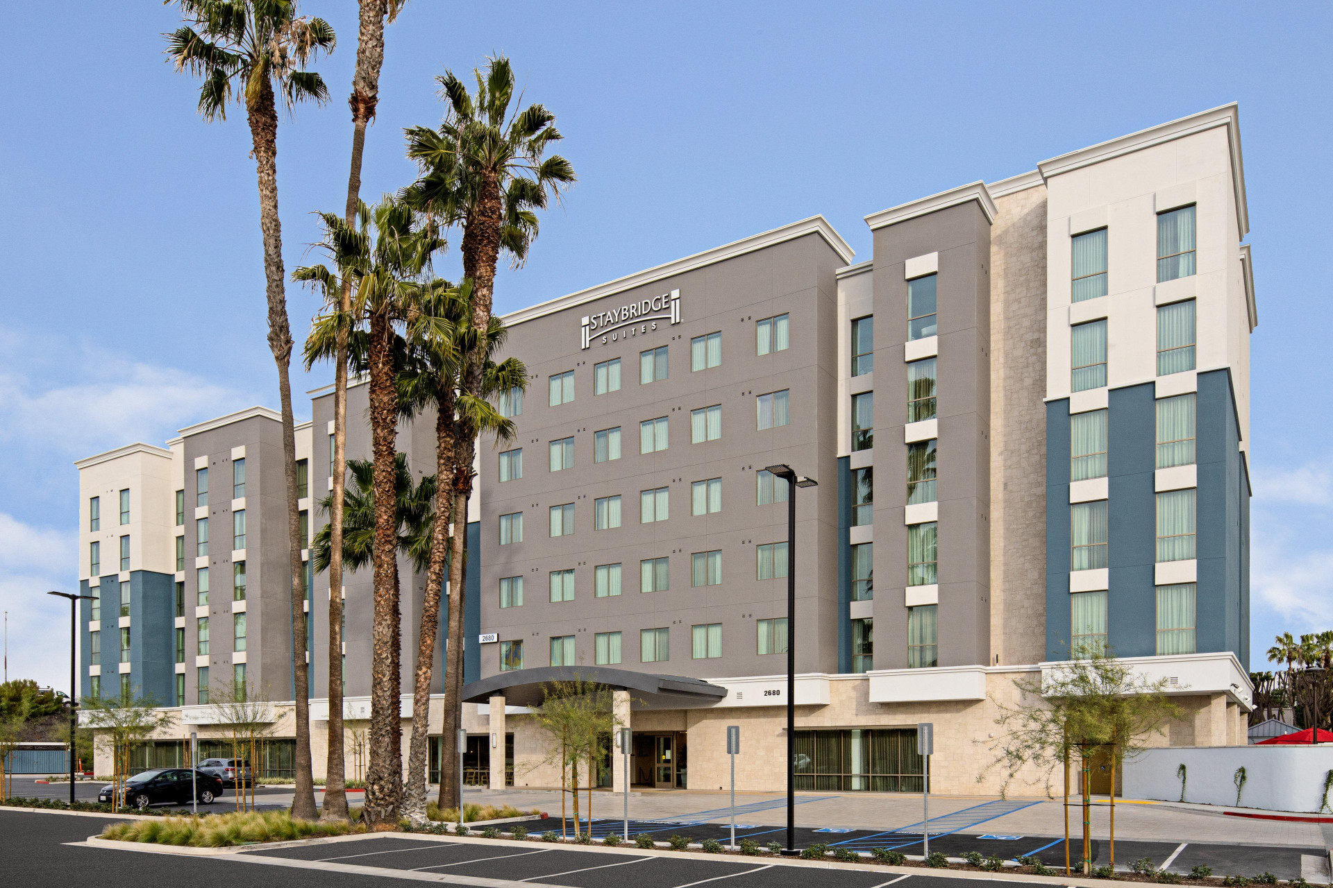 Vista Exterior Staybridge Suites Long Beach Airport by IHG