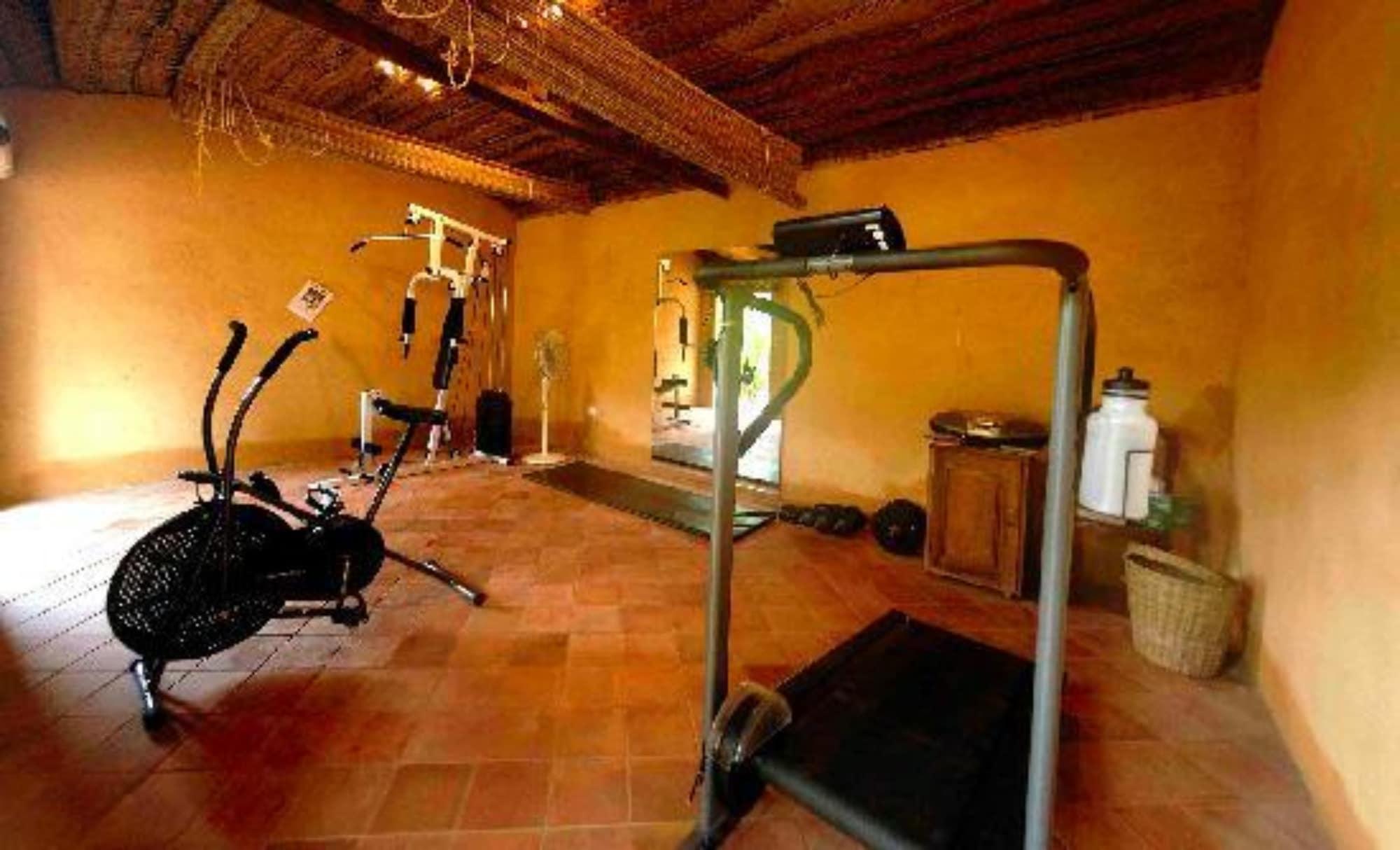 Gimnasio Dalmanuta Gardens