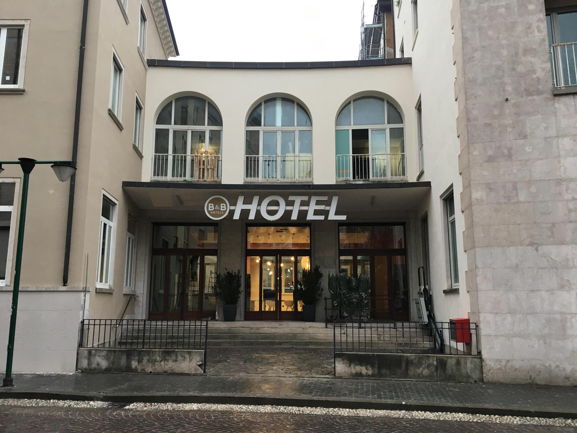 Vista Exterior B&B Hotel Treviso