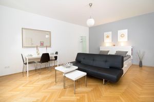 Alquiler Vacacional - Newly renovated Apartment - 500 meters to City Center - Air conditioned