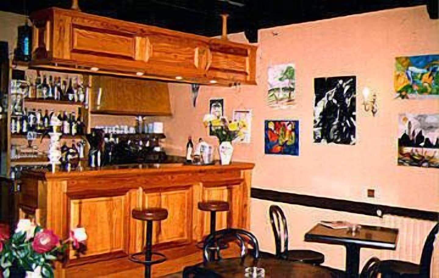 Bar/Salón Horizon 117