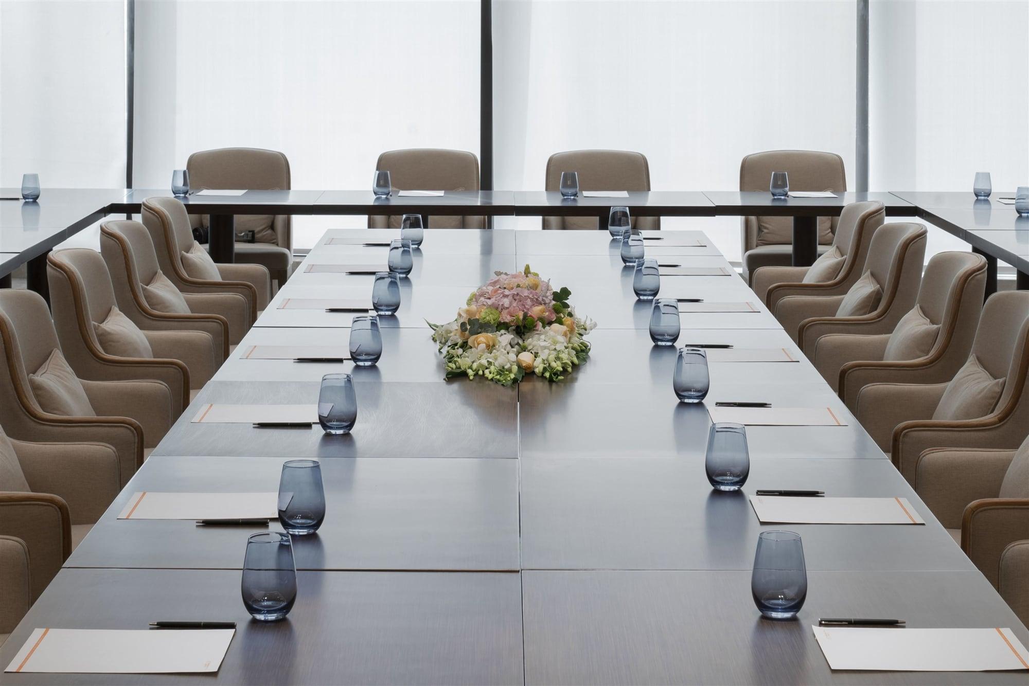 Sala de Reuniones Flyzoo Hotel - Alibaba