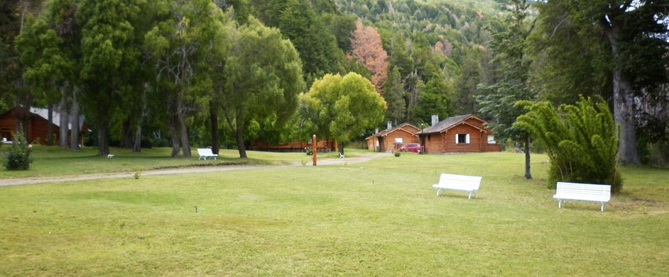 Instalaciones Recreativas Futalaufquen Hosteria