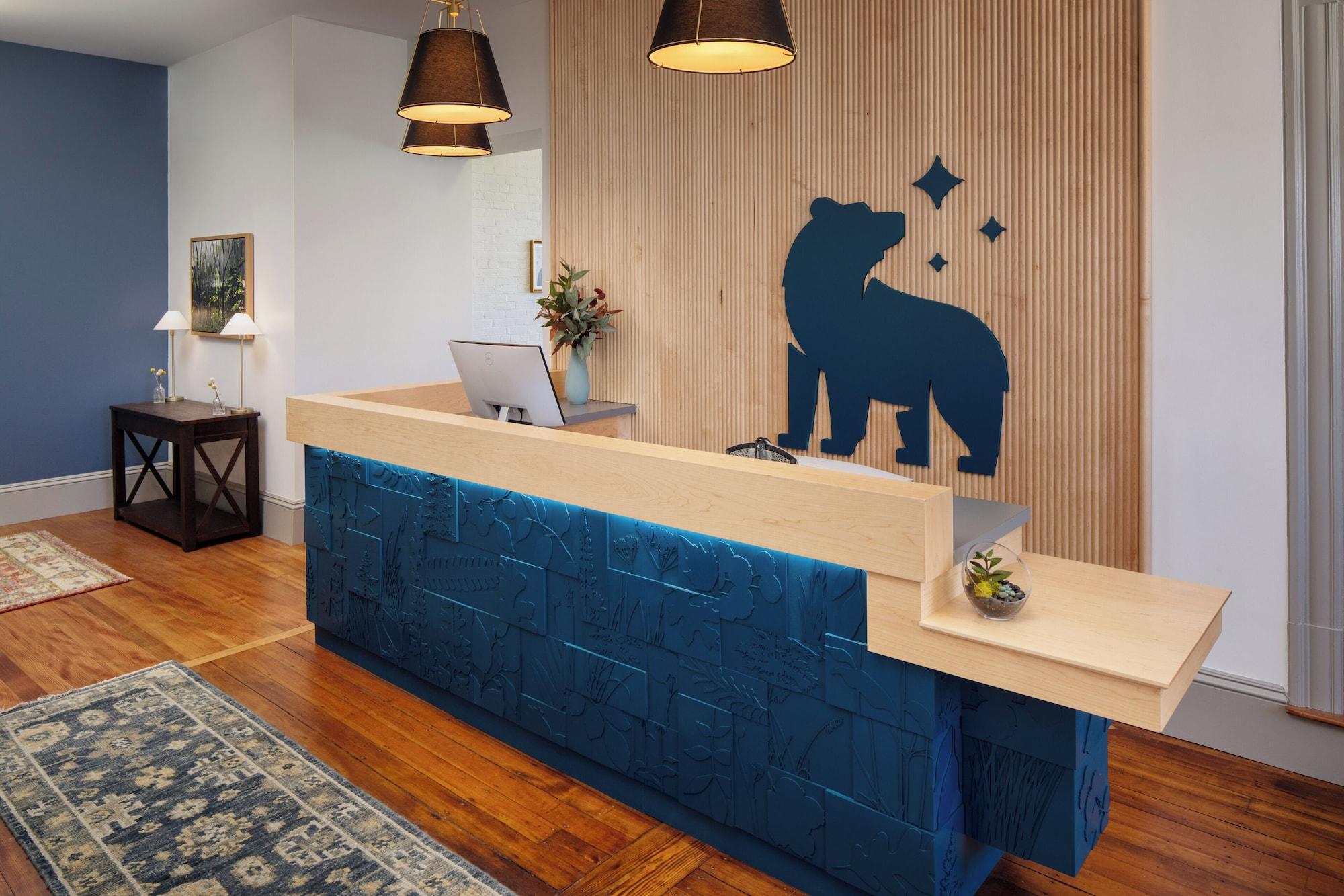 Vista Lobby Hotel Ursa