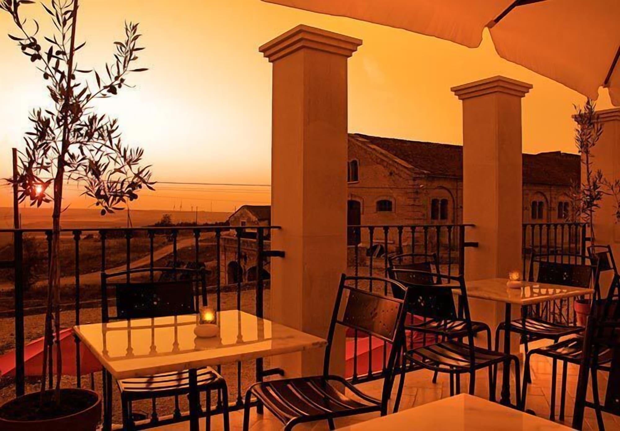 Restaurant The Olive Inn