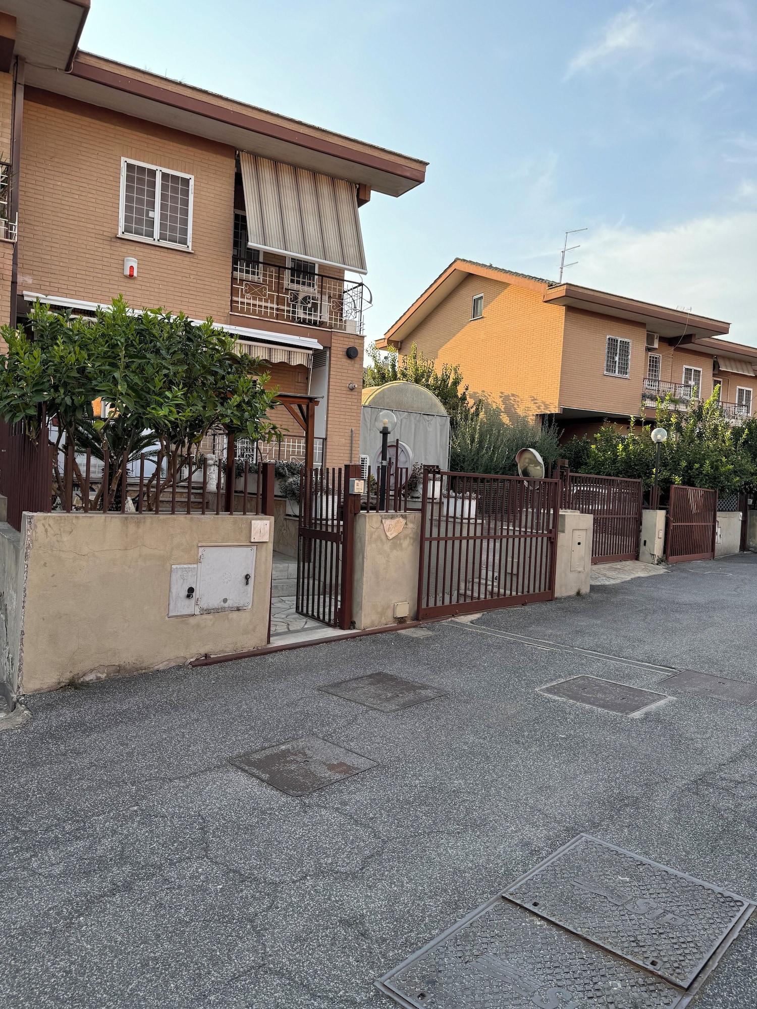 Varios la villetta fiera airport