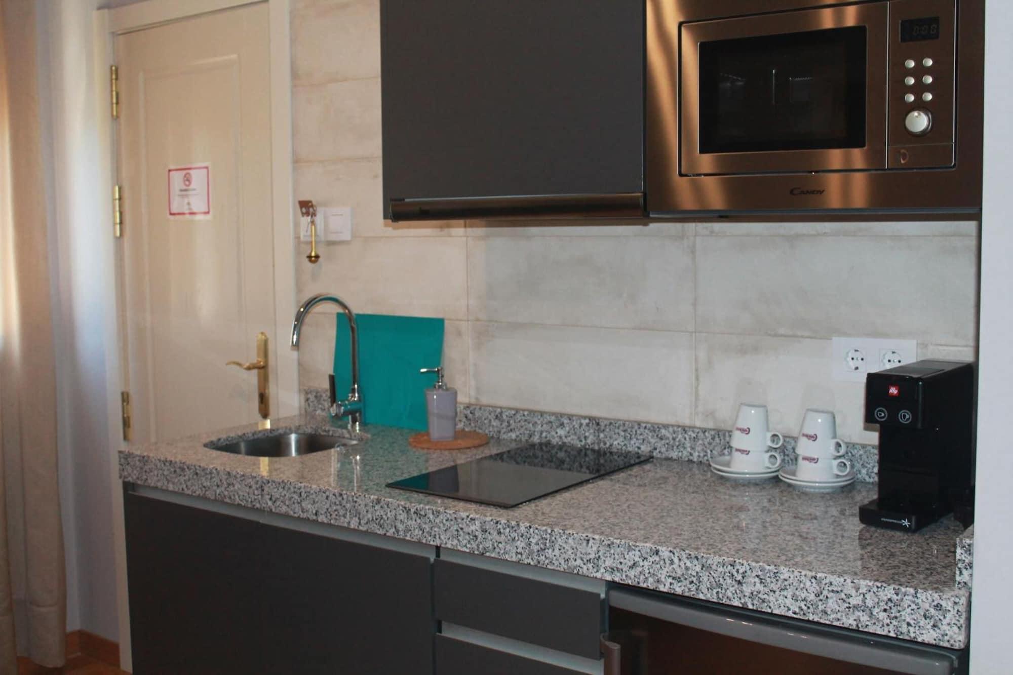 Equipamiento de Habitación Torre del Oro