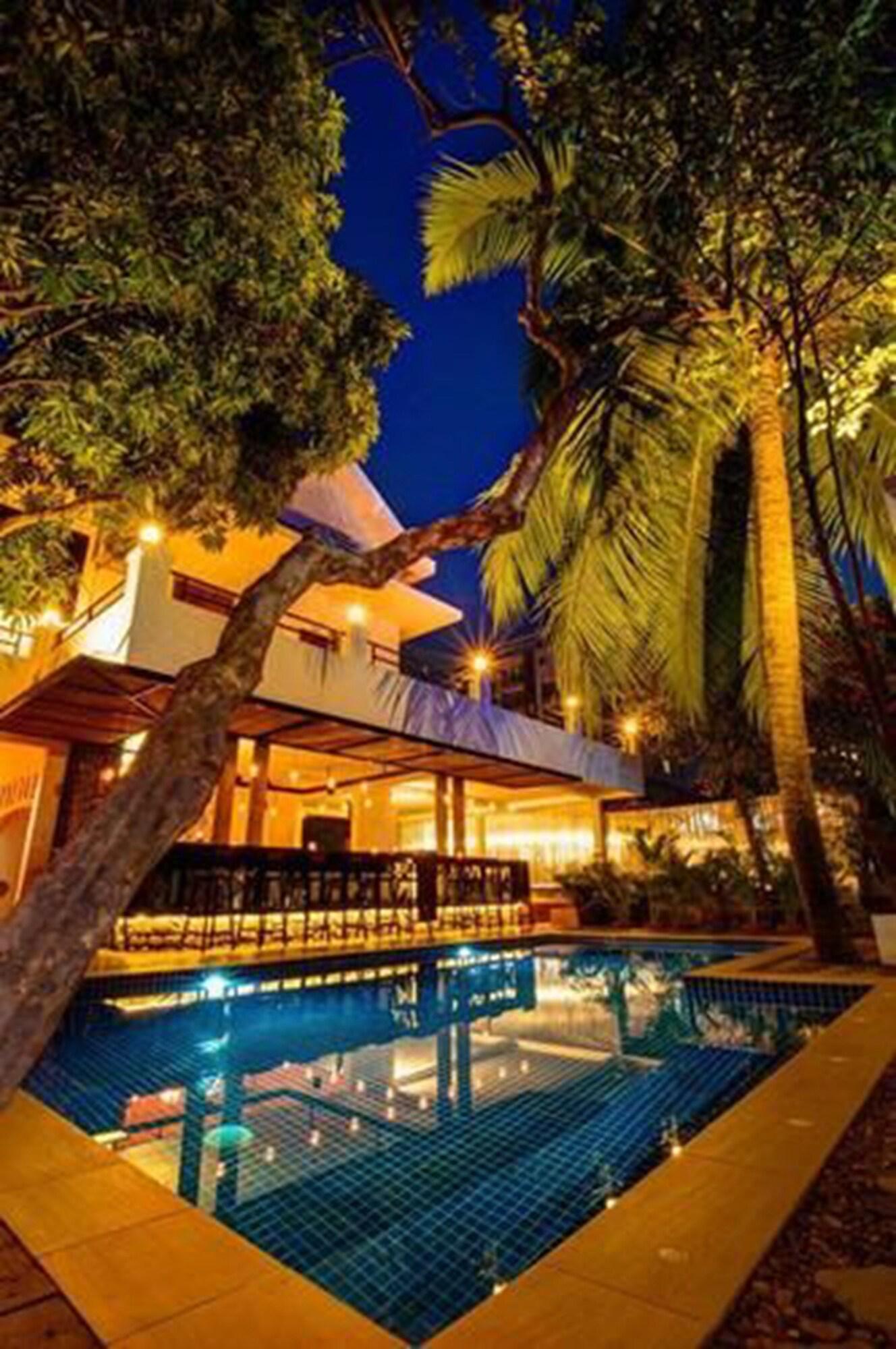 Vista Exterior Base Villa Phnom Penh - Hostel