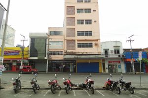 Alojamiento - Center Plaza Hotel