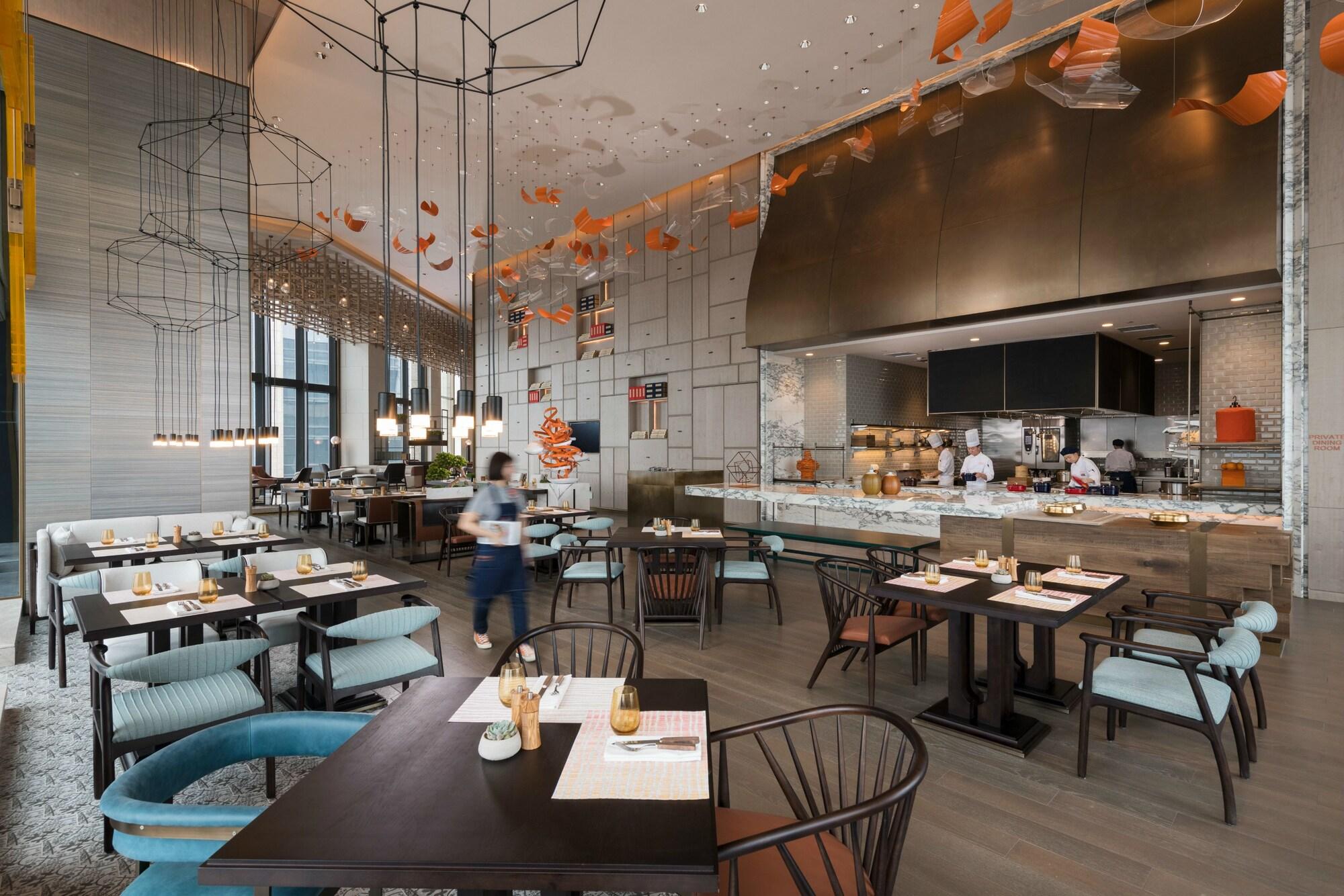 Restaurant Canopy by Hilton Chengdu City Centre
