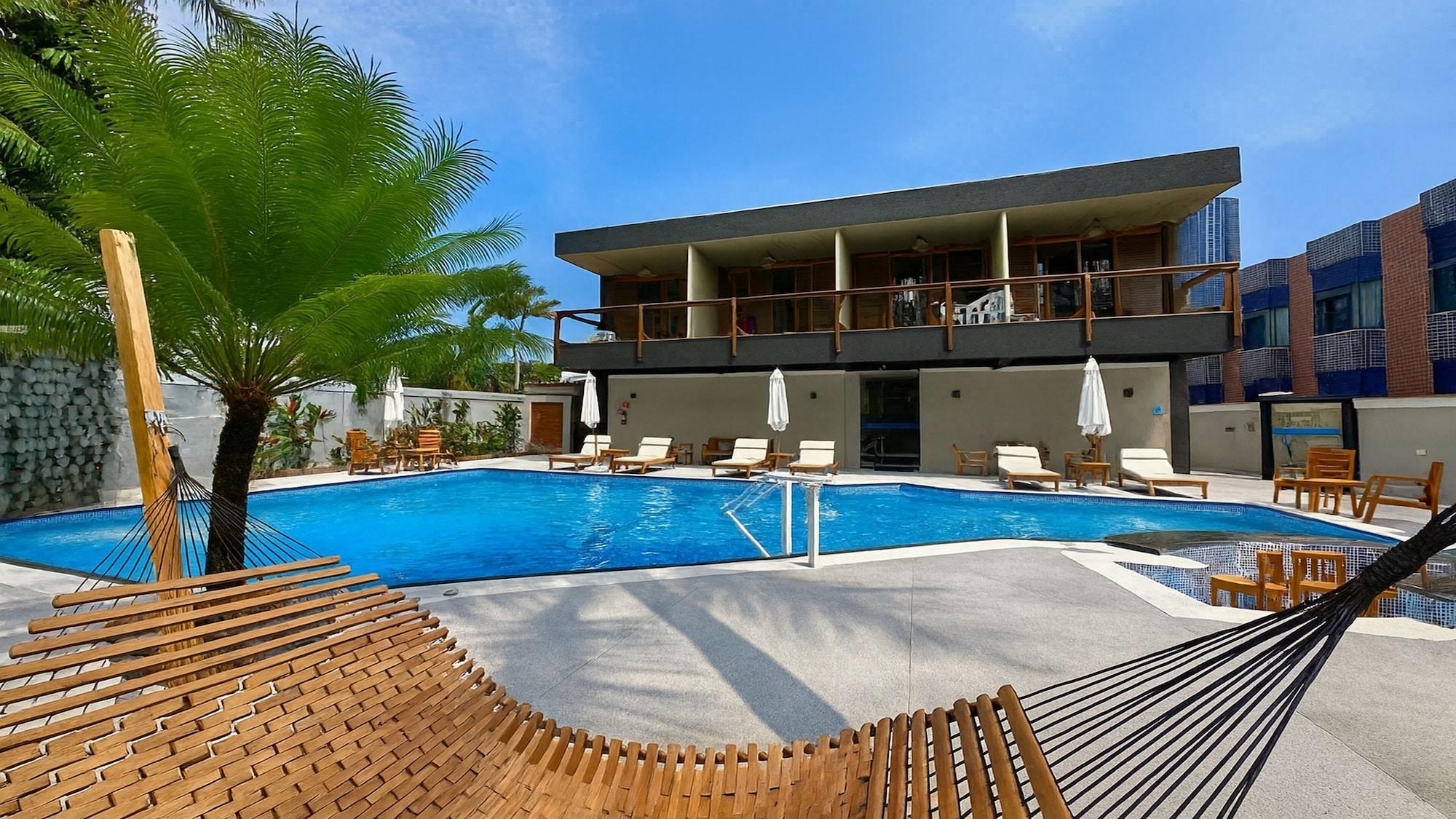 Vista Piscina Marmeu Tropical