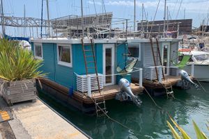 Alojamiento - The Homeboat Company Forum-Barcelona