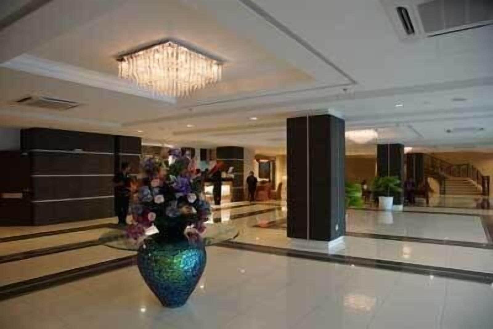 Vista Lobby MH Sentral Sungai Siput
