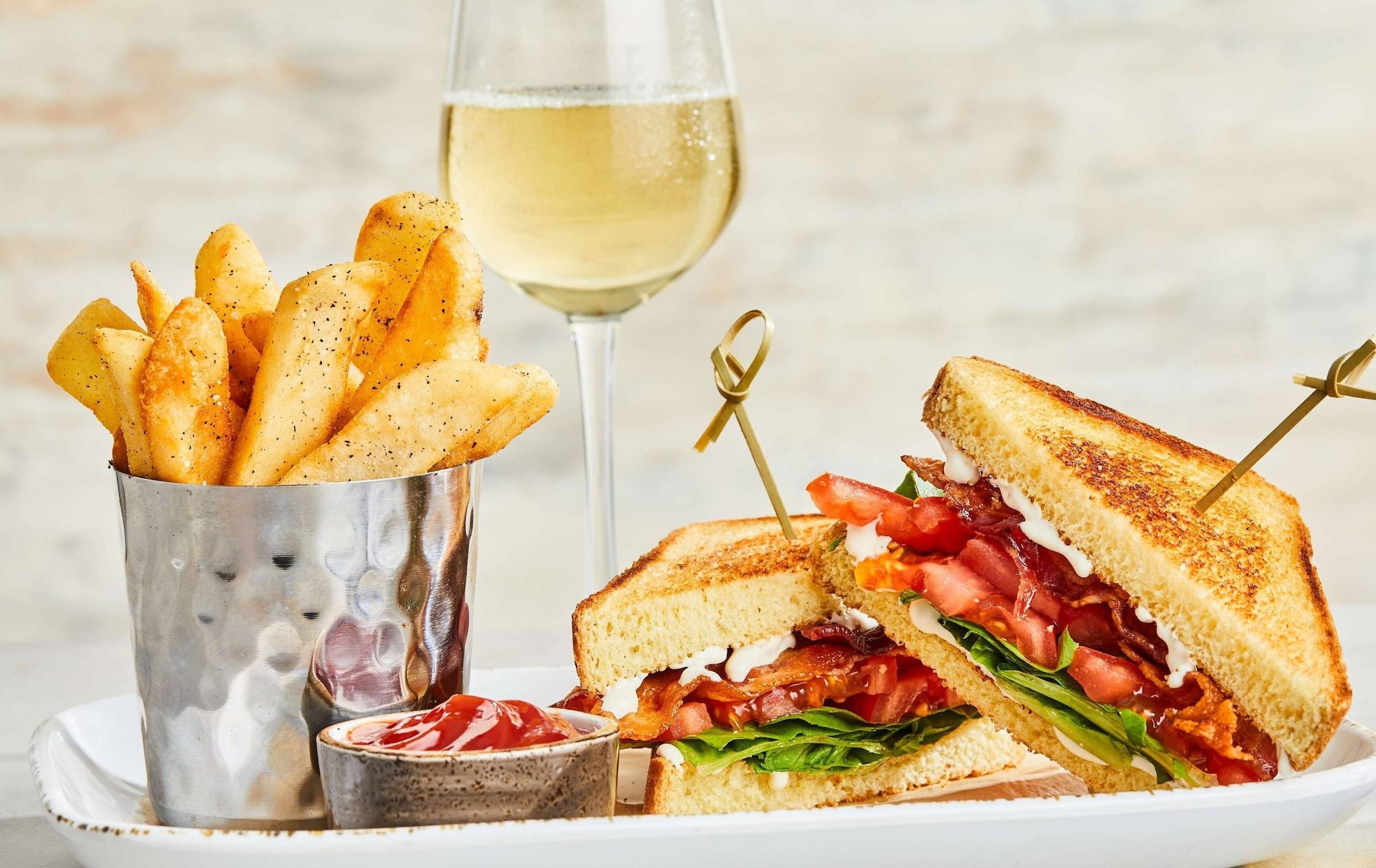 Restaurant Courtyard by Marriott Las Cruces at  NMSU