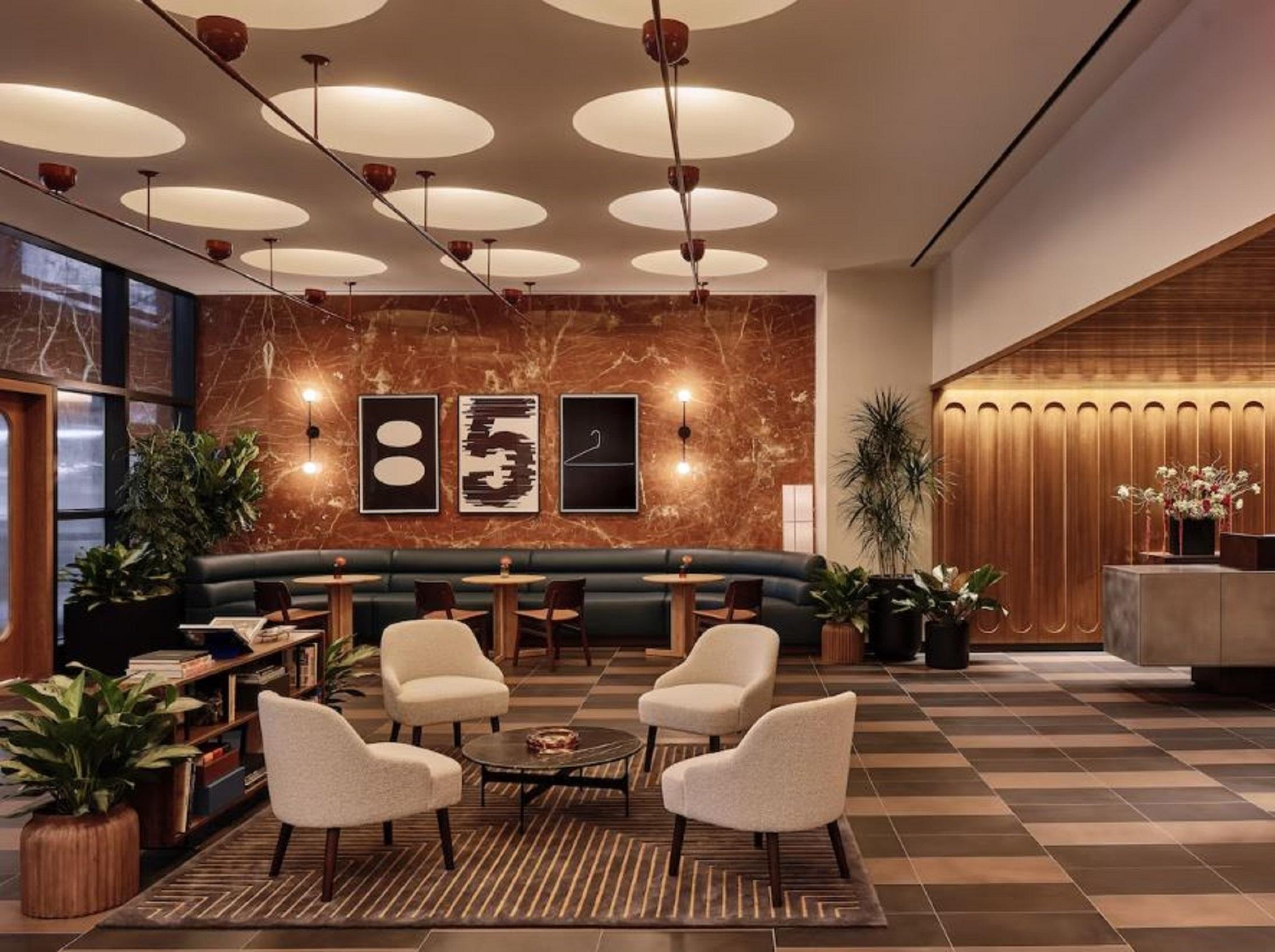 Vista Lobby Romer Hell's Kitchen