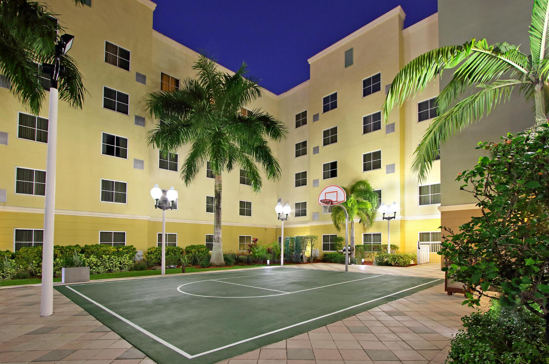 Instalaciones Recreativas Homewood Suites by Hilton Miami Airport West