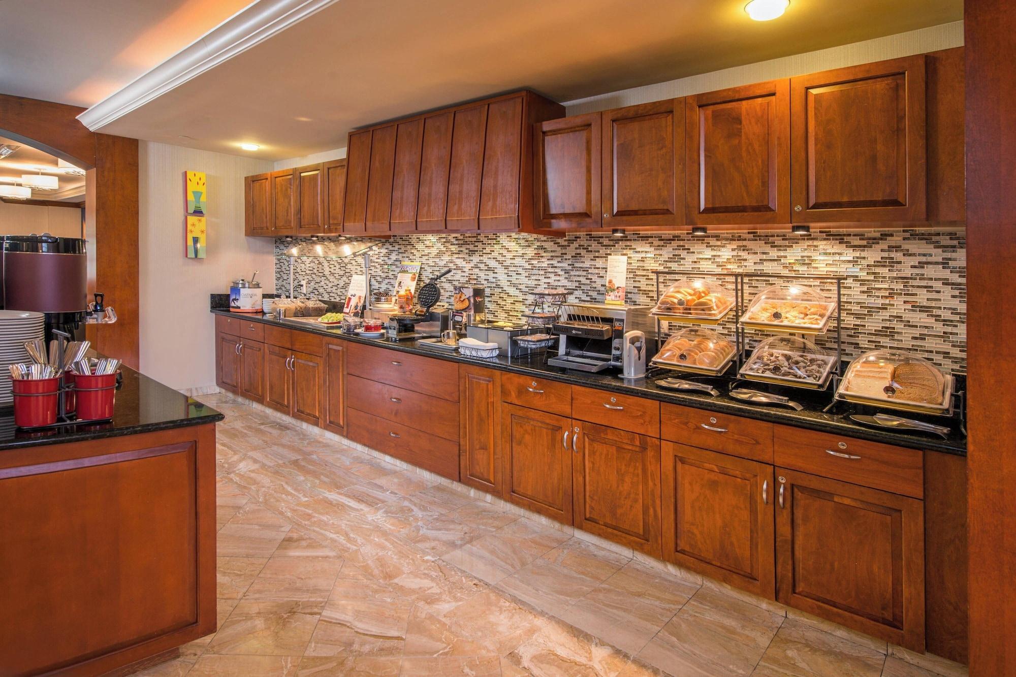 Restaurant Residence Inn by Marriott Dulles Airport At Dulles 28 Centre