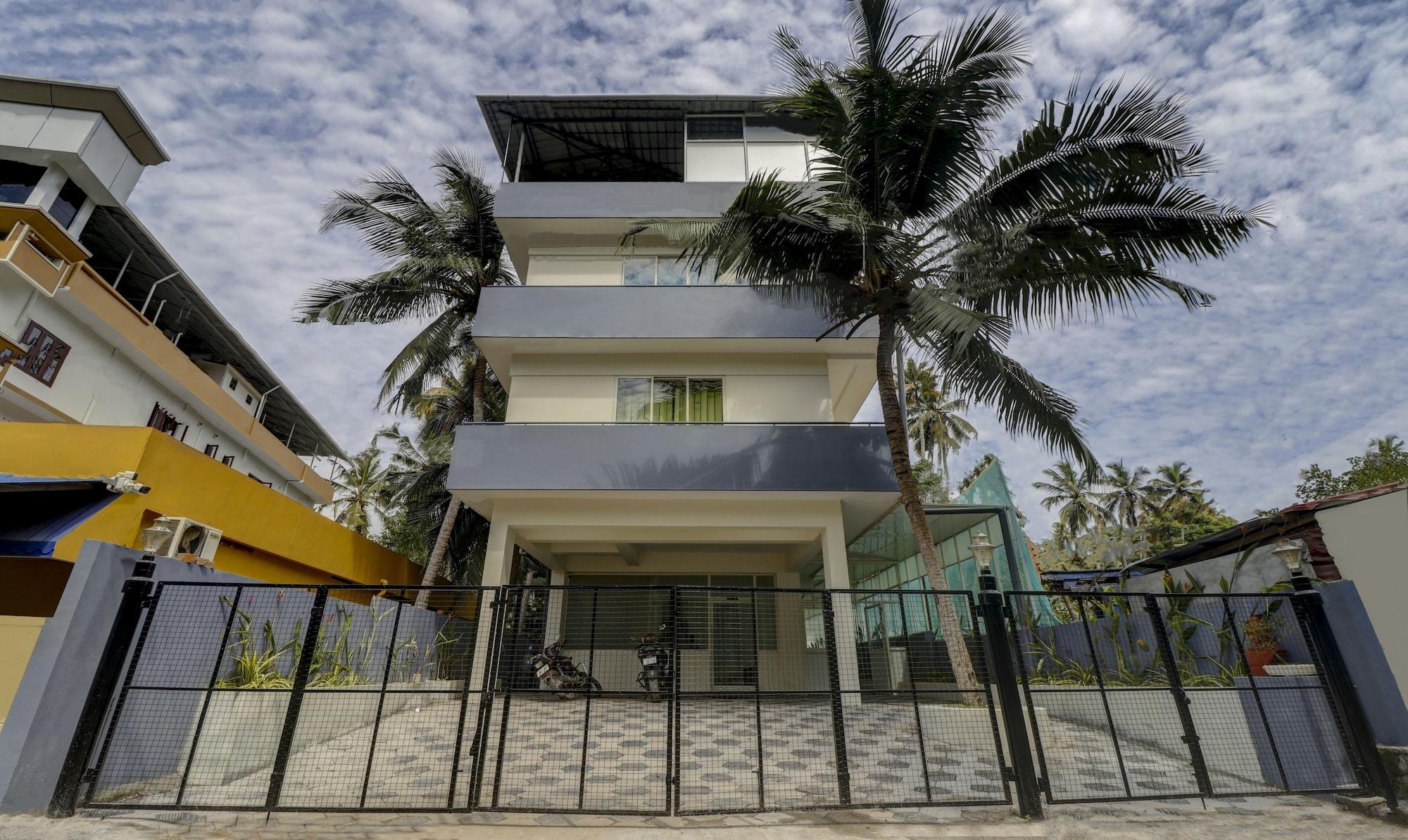 Vista Exterior Itsy Hotels Ushodaya Royal Residency