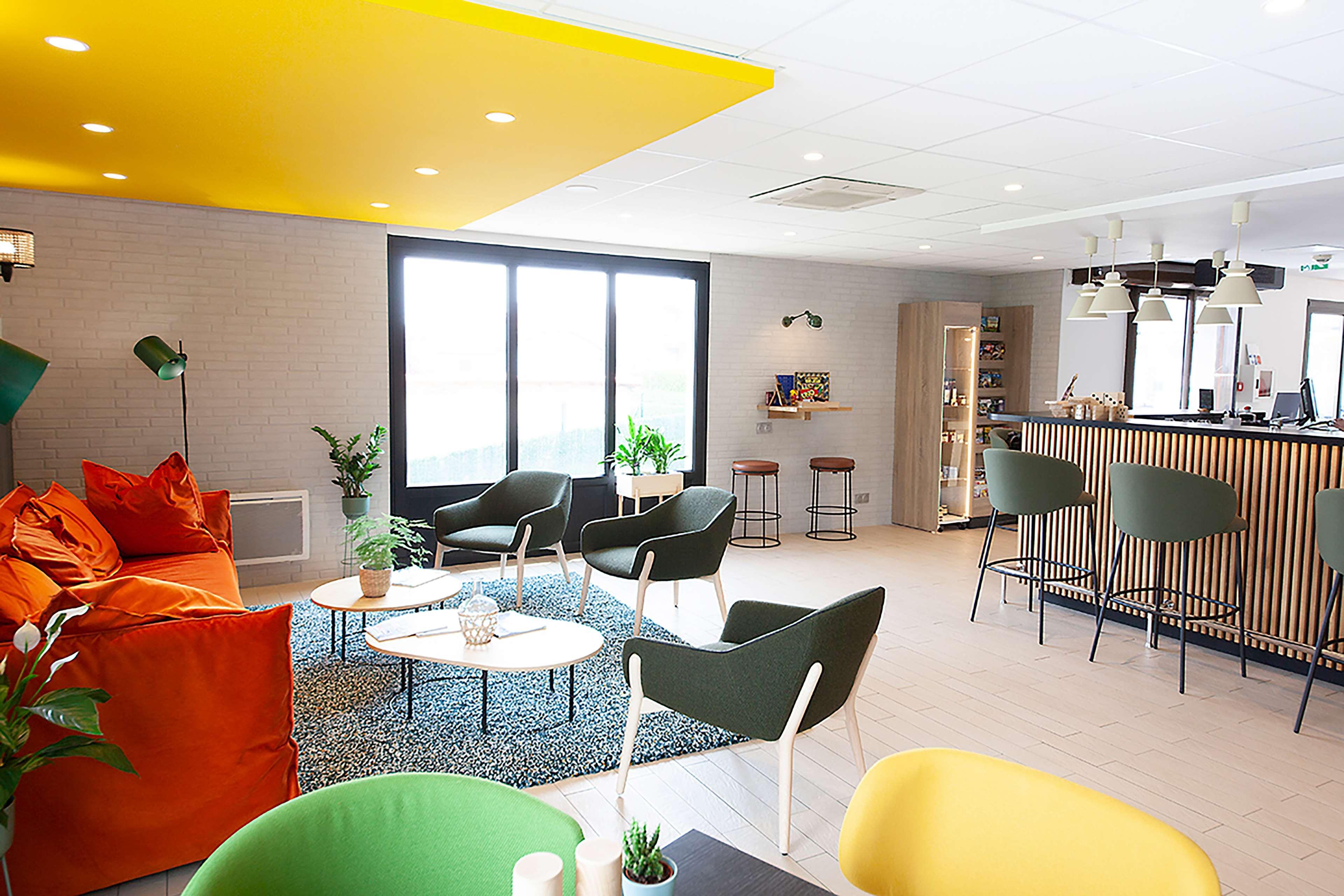 Vista Lobby Campanile Clermont Ferrand Le Brezet