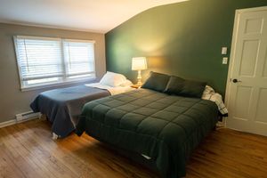 Alojamiento - Farmhouse 1903 Renovated w Pond and Stream on Kittatiny Park