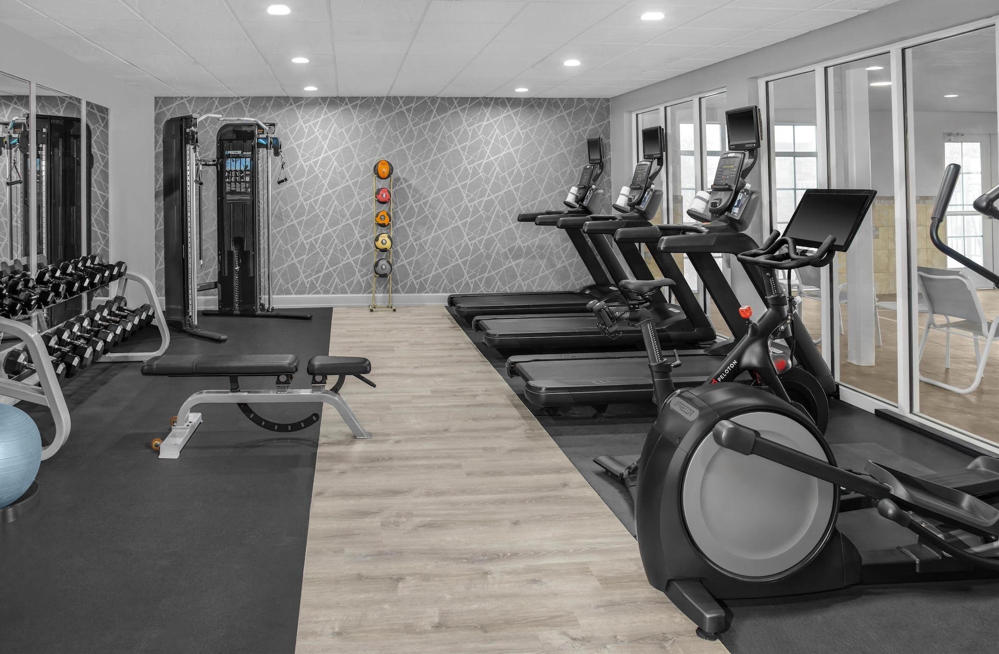 Gimnasio Homewood Suites by Hilton Fayetteville