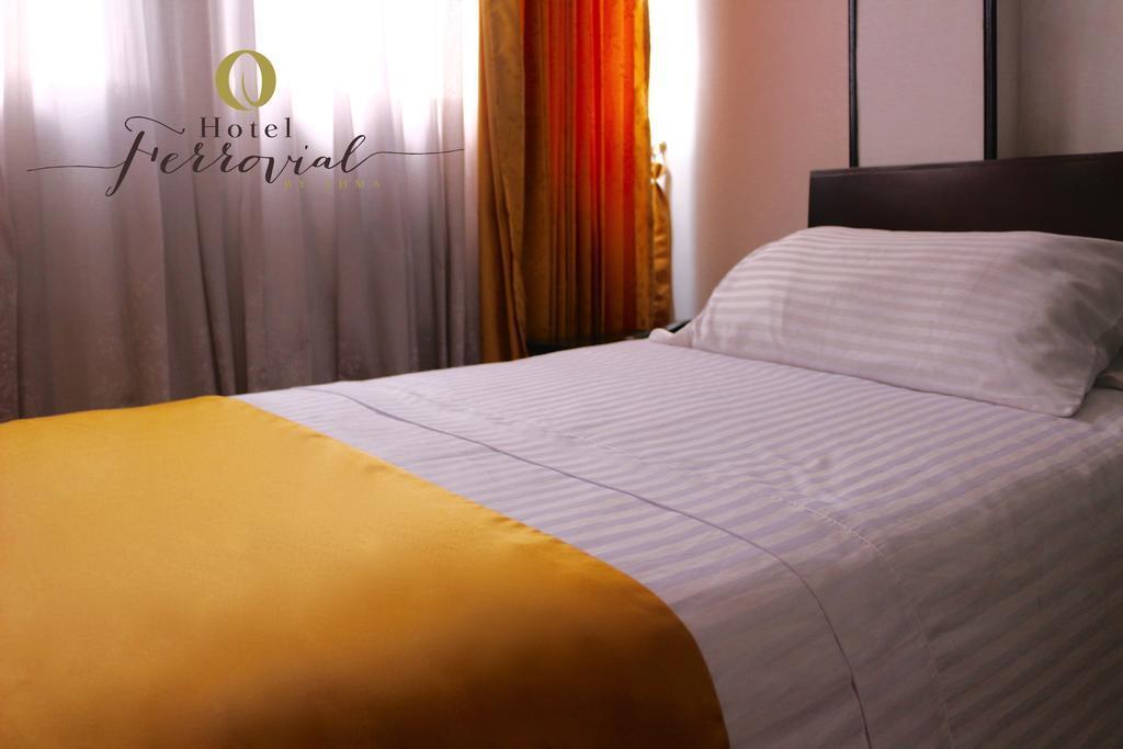 Hotel Hotel Ferrovial Corferías