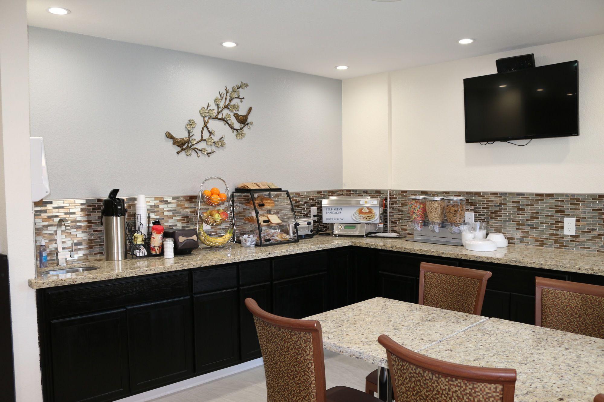 Vista Lobby Budget Inn Barstow