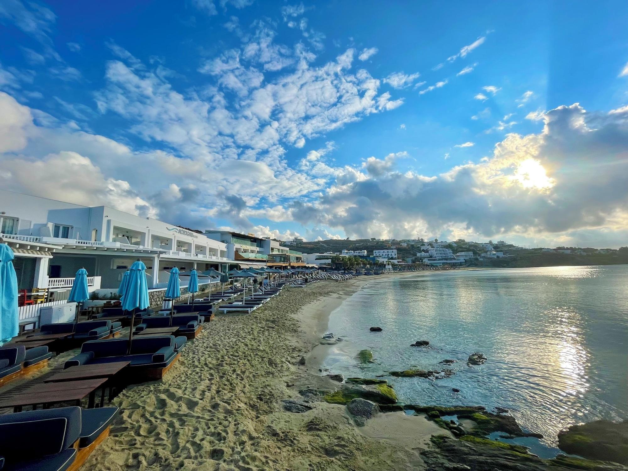 Playa Acrogiali Beachfront Hotel