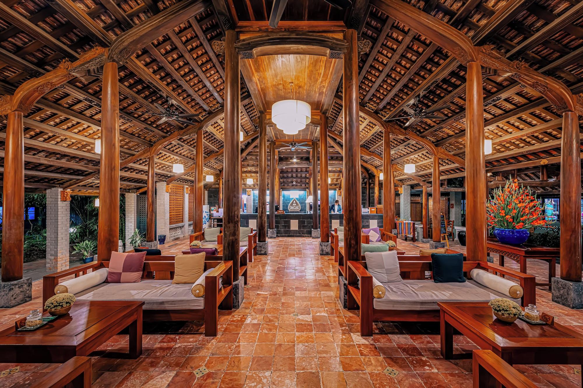 Vista Lobby Pilgrimage Wellness Retreat – part of Pilgrimage Village Resort & Spa
