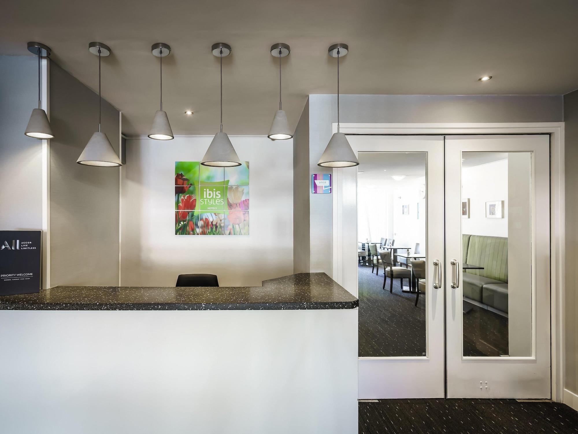 Vista Exterior ibis Styles Amsterdam City