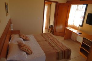 Alojamiento - Nelson Praia Hotel