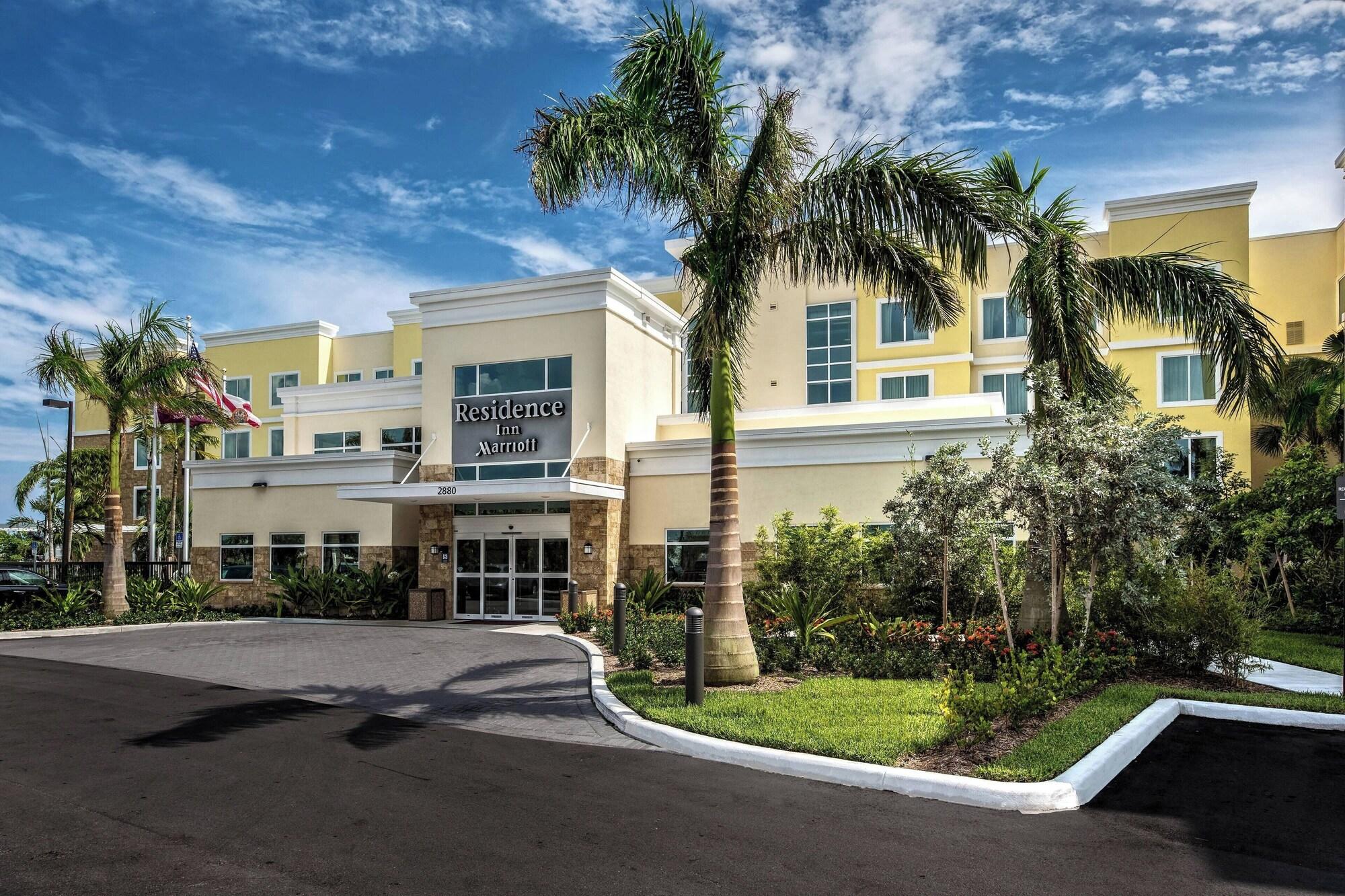 Vista Exterior Residence Inn Fort Lauderdale Pompano Beach Central