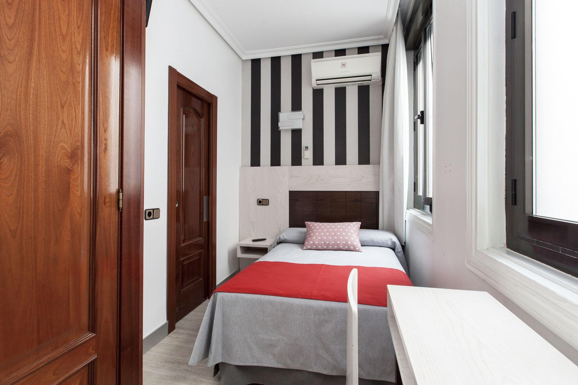 Varios Hostal Castilla I - Atocha